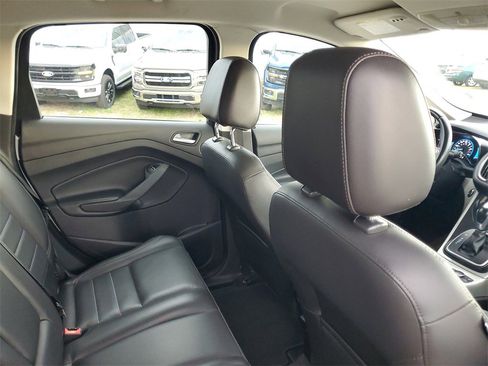 Used 2013 Ford C-MAX SEL image 31