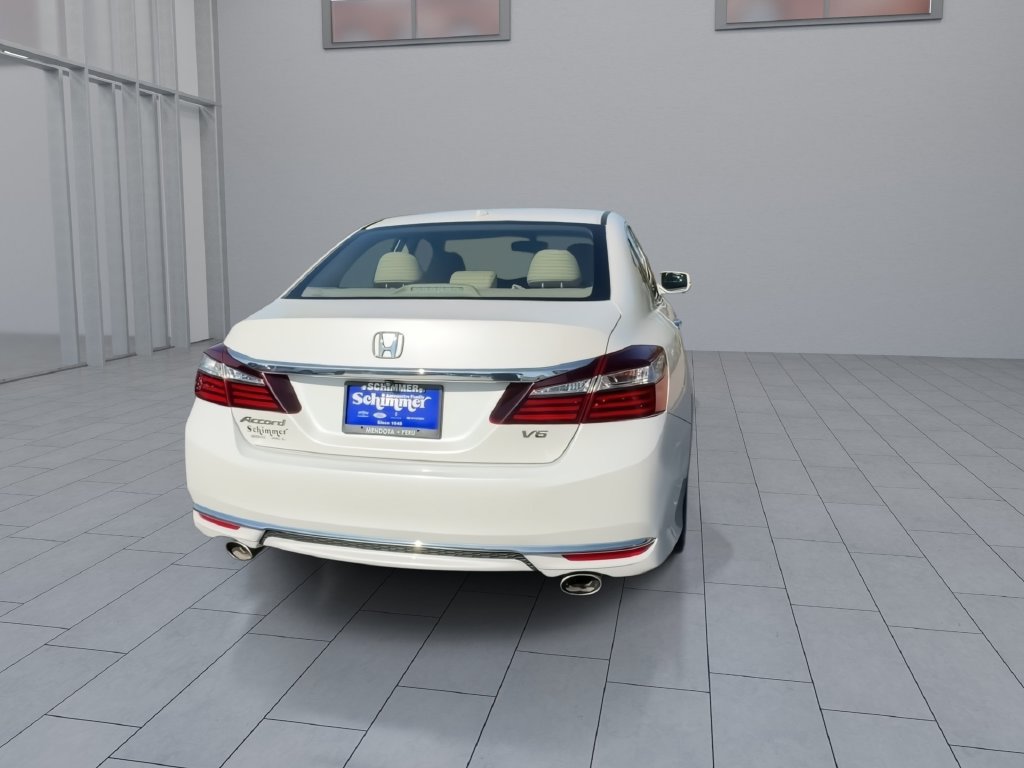 Used 2017 Honda Accord EX-L image 7