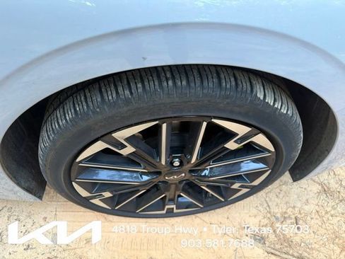 Used 2025 Kia K5 GT FWD image 15