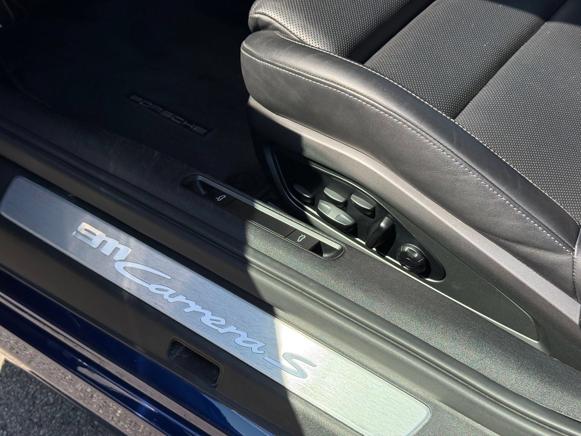 Certified 2020 Porsche 911 Carrera S RWD image 31