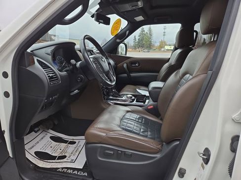 Used 2019 Nissan Armada Platinum image 2