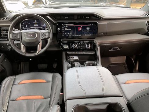 Certified 2025 GMC Sierra 1500 AT4 w/ AT4 Premium Package AWD/4WD image 14