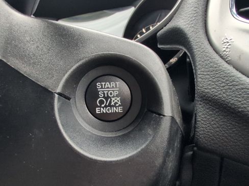 Certified 2021 Jeep Compass 80th Special Edition w/ Sun and Sound Group image 26