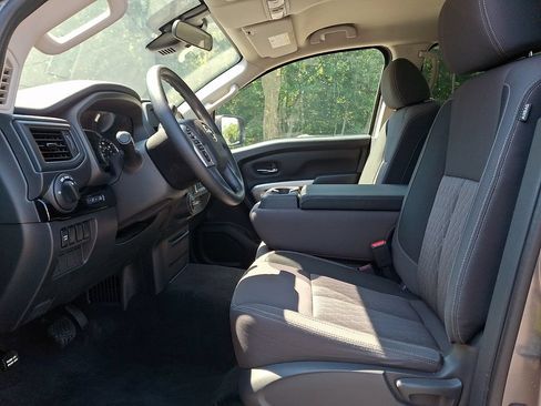 Used 2024 Nissan Titan SV w/ Accessory Utility Package AWD/4WD image 14