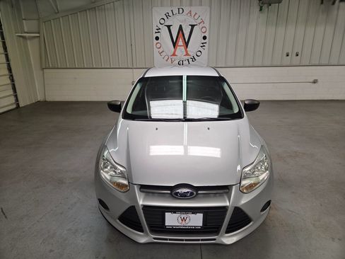 Used 2014 Ford Focus S FWD image 12