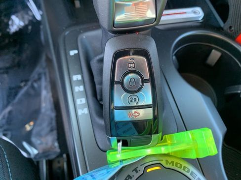 New 2025 Ford Bronco Heritage Edition image 26