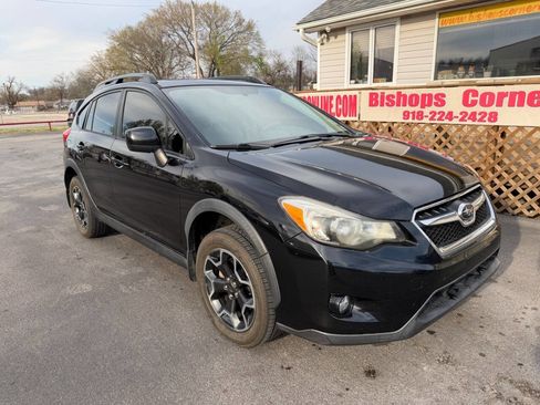 Used 2013 Subaru Crosstrek 2.0i Limited w/ Popular Pkg 2 image 2