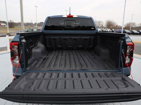 Used 2025 Ford Ranger Lariat w/ FX4 Off-Road Package image 5