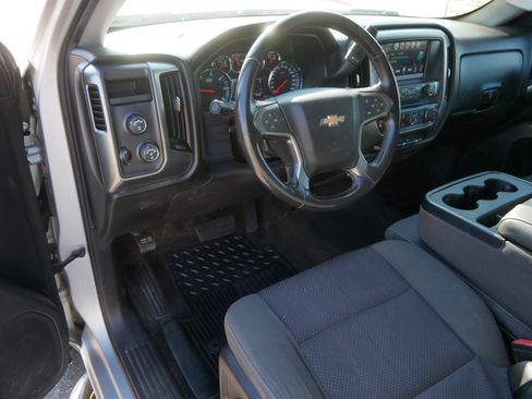 Used 2018 Chevrolet Silverado 1500 LT w/ LT Eassist Package AWD/4WD image 20