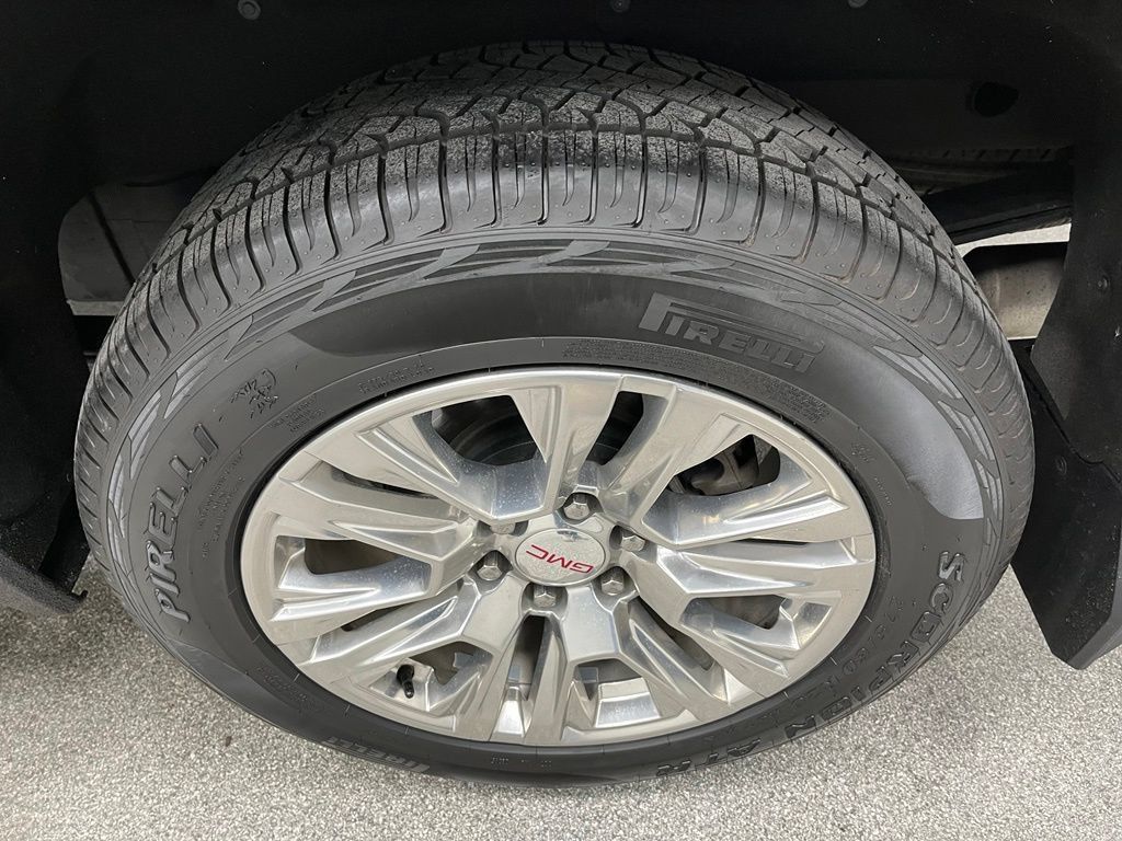 Used 2020 GMC Sierra 1500 Denali w/ Technology Package AWD/4WD image 16