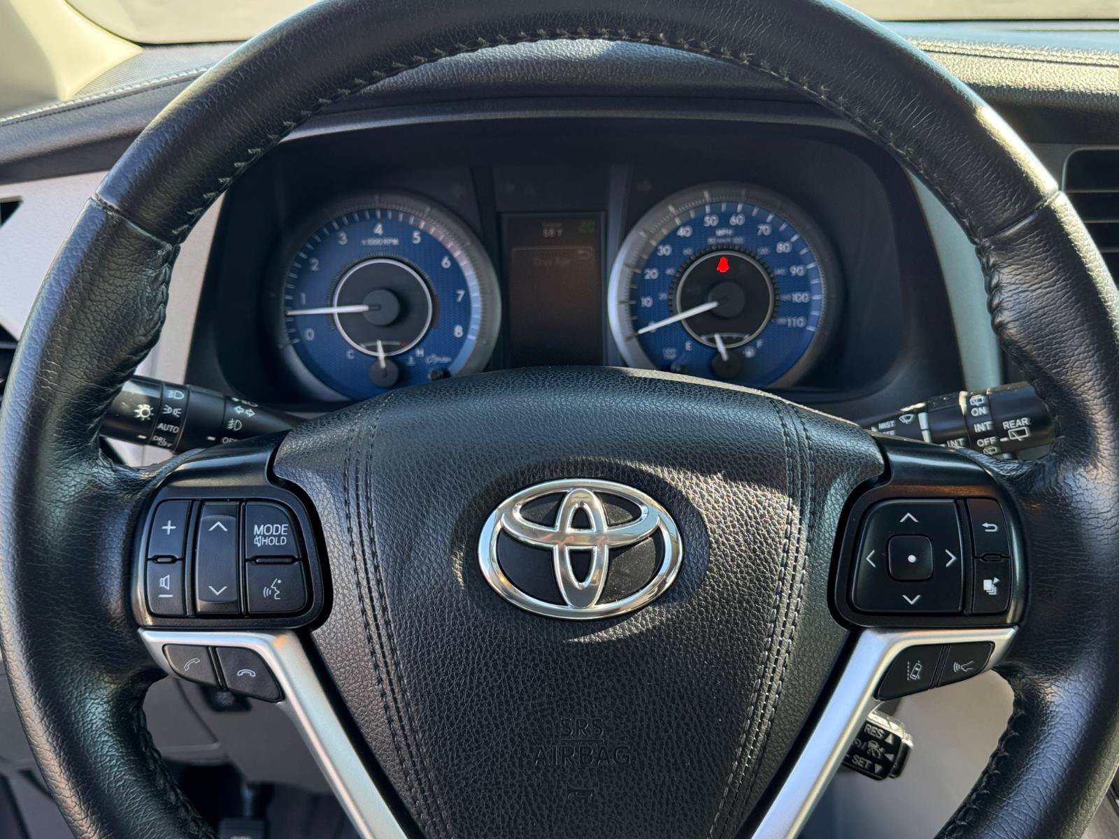 Used 2020 Toyota Sienna XLE w/ XLE Navigation Package AWD/4WD image 20