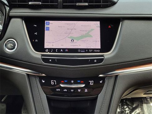 Used 2023 Cadillac XT5 Premium Luxury w/ Technology Package image 13