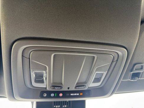 Used 2024 Chevrolet Silverado 2500 LT image 26