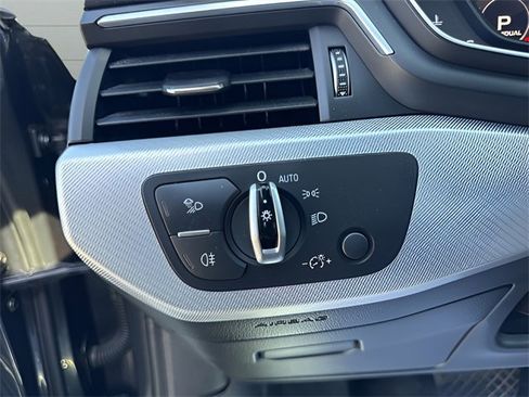 Used 2017 Audi A4 2.0T Premium Plus w/ Premium Plus Package image 22