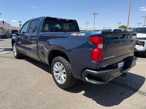 Used 2021 Chevrolet Silverado 1500 Custom AWD/4WD image 9