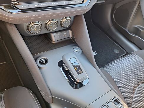 Used 2025 Nissan Z Sport w/ Floor Mat Package image 13