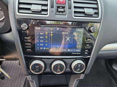 Used 2018 Subaru Forester 2.5i Premium w/ All-Weather Package AWD/4WD image 20