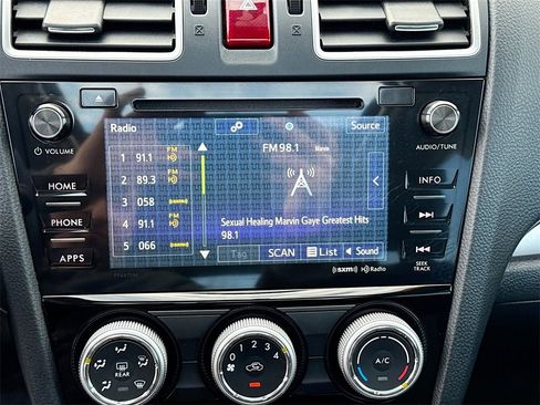 Used 2016 Subaru Forester 2.5i Premium w/ All-Weather Package image 12