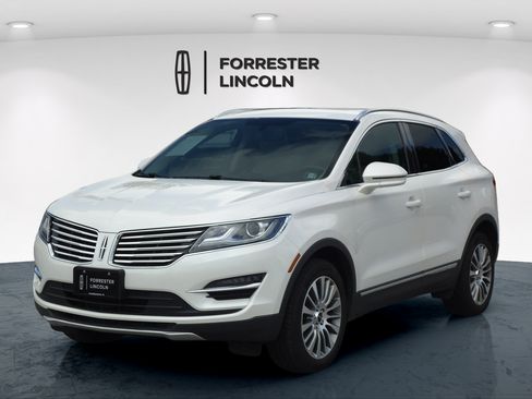 Used 2017 Lincoln MKC Reserve AWD/4WD image 7