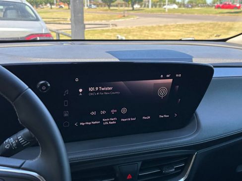 Used 2025 Buick Encore GX Preferred FWD image 20