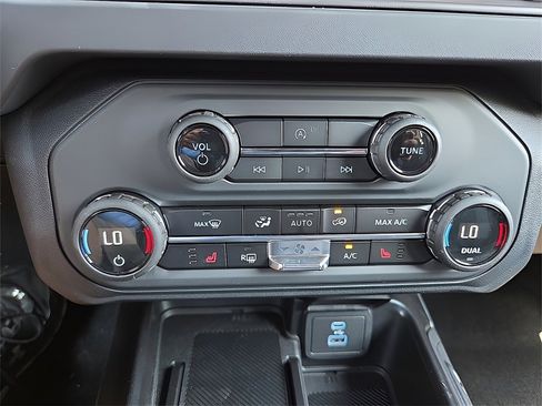 New 2025 Ford Bronco Big Bend image 11