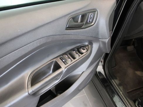 Used 2018 Ford Escape S FWD image 30