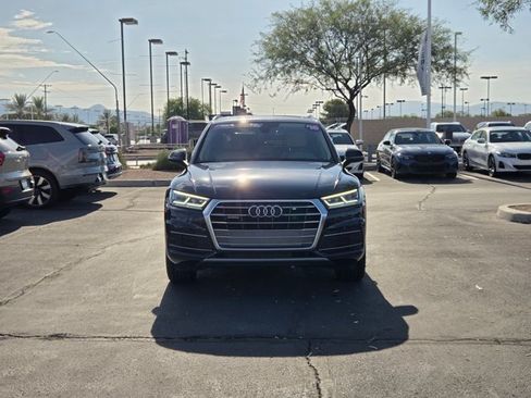 Used 2018 Audi Q5 2.0T Premium Plus w/ Premium Plus Package AWD/4WD image 2