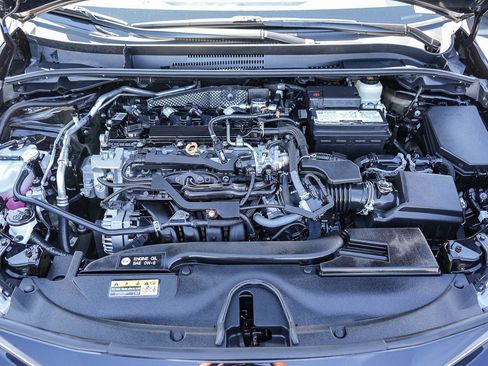 Certified 2025 Toyota Corolla SE image 26