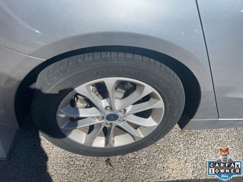 Used 2020 Ford Fusion SE FWD image 27