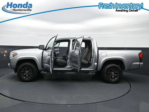Used 2023 Toyota Tacoma SR5 w/ Technology Package AWD/4WD image 41