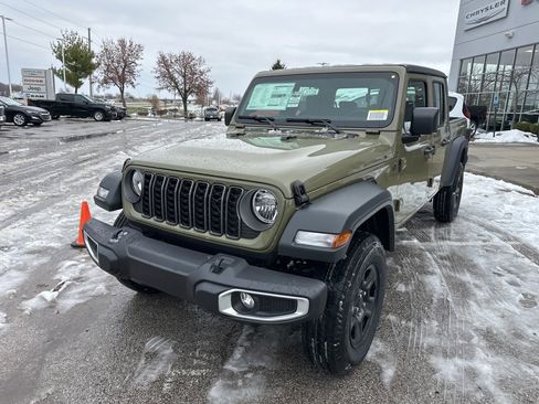 New 2026 Jeep Gladiator Sport image 12