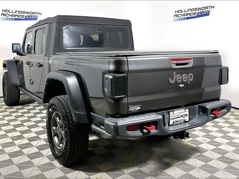 Used 2022 Jeep Gladiator Rubicon w/ Trailer Tow Package AWD/4WD image 5
