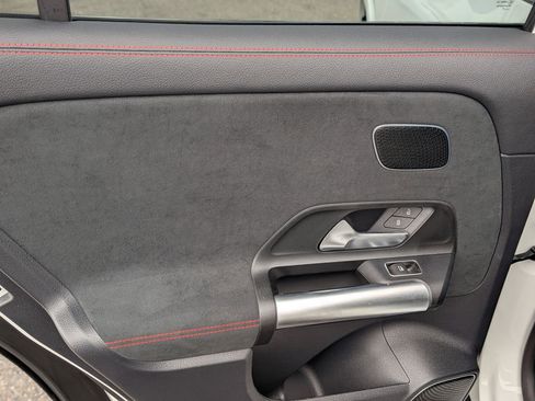 Certified 2025 Mercedes-Benz GLA 250 4MATIC image 26