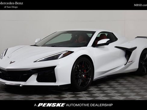 Used 2023 Chevrolet Corvette Z06 w/ Battery Protection Package image 1