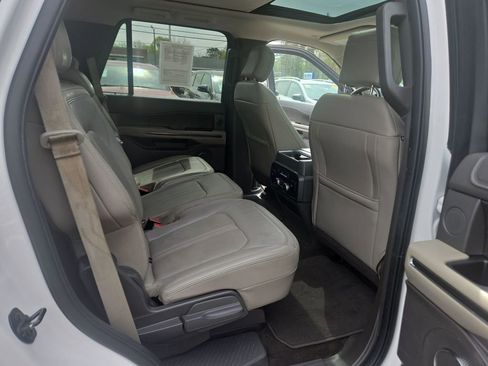 Used 2018 Ford Expedition Limited w/ Equipment Group 302A image 27