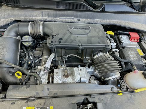 Used 2025 Jeep Compass Trailhawk AWD/4WD image 33