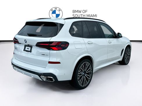Used 2024 BMW X5 sDrive40i w/ M Sport Package RWD image 7