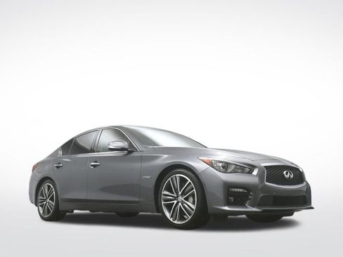 Used 2015 INFINITI Q50 Sport w/ Deluxe Technology Package image 41