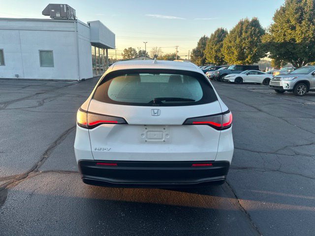 Used 2025 Honda HR-V LX image 6