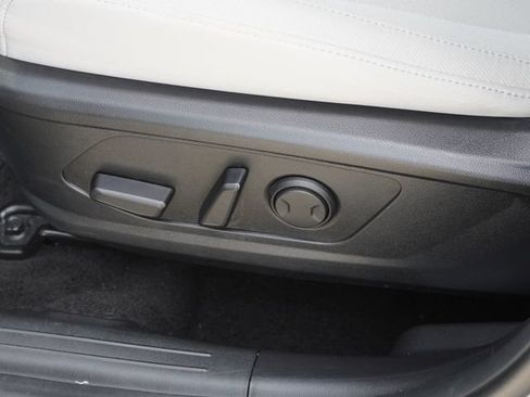 Used 2026 Hyundai Tucson SEL FWD image 19