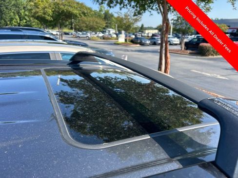 Used 2023 Toyota RAV4 XLE w/ Convenience Package FWD image 3