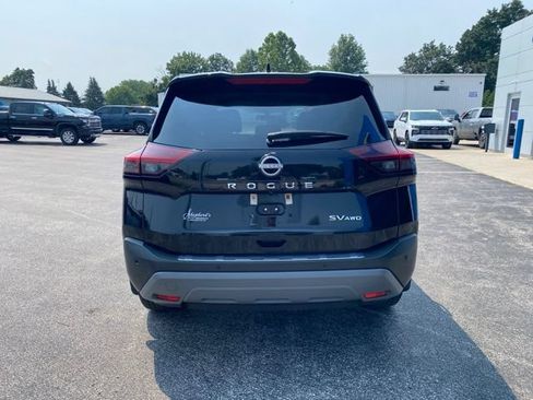 Used 2023 Nissan Rogue SV AWD/4WD image 4