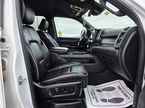 Used 2022 RAM 1500 Limited w/ Body Color Bumper Group image 27