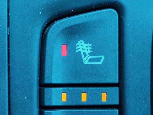 Used 2020 GMC Terrain SLE w/ Driver Convenience Package image 23