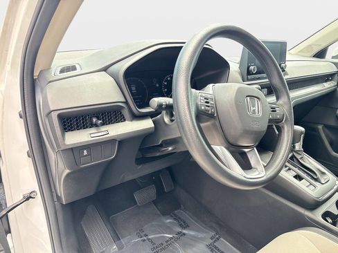 Used 2023 Honda CR-V EX image 18