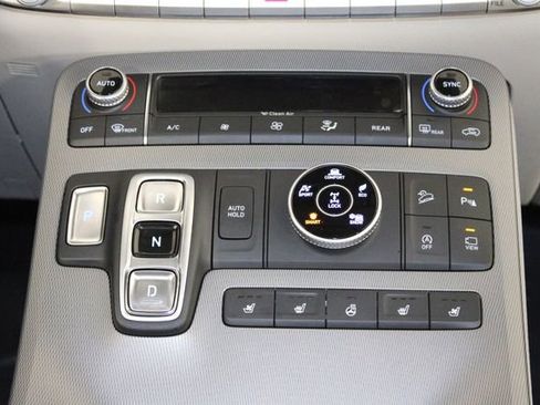 Used 2022 Hyundai Palisade Calligraphy image 41