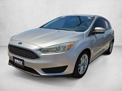 Used 2016 Ford Focus SE FWD image 30