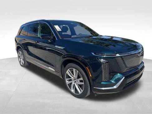 New 2026 Cadillac Vistiq Luxury image 8