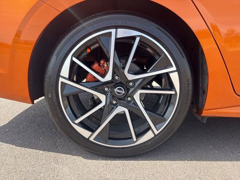 Used 2024 Nissan Sentra SR FWD image 31