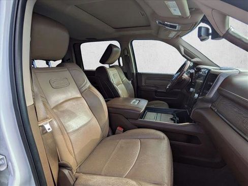 Used 2020 RAM 3500 Limited AWD/4WD image 17